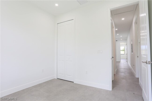 Building Photo - 10830 St Lucia Ct