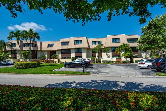 Building Photo - 1800 SE St Lucie Blvd