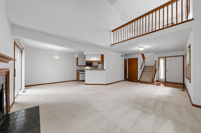 Building Photo - 2445 Mulberry Ct