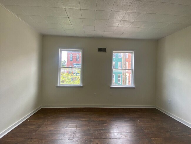 Building Photo - Charming 3 bedroom home in York, PA!