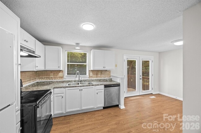 Building Photo - 10715 Derry Dr