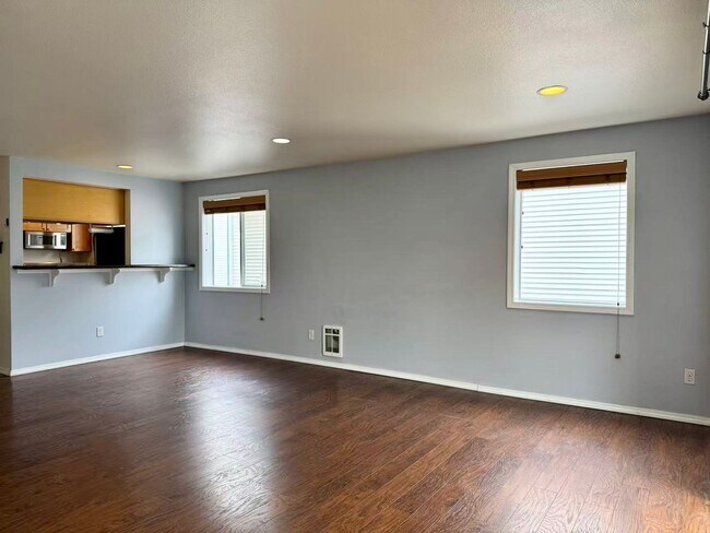 Building Photo - 1124 N 92nd St
