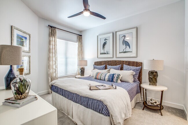 Building Photo - Quiet Luxury Near Lake Houston - 1 Month F...