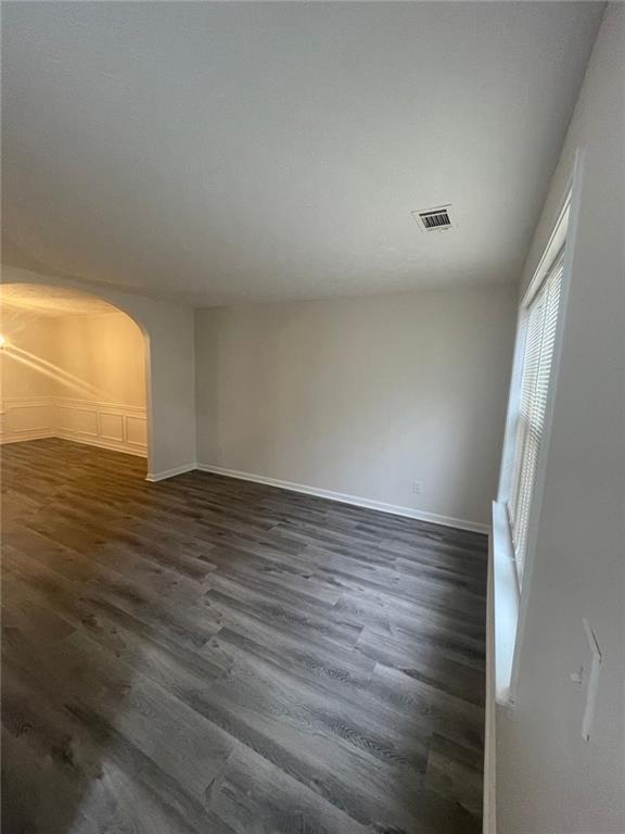 Building Photo - 620 Manor Glen Dr