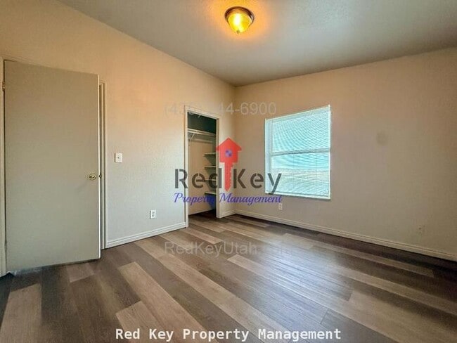 Building Photo - S. Main St. Single Family Home