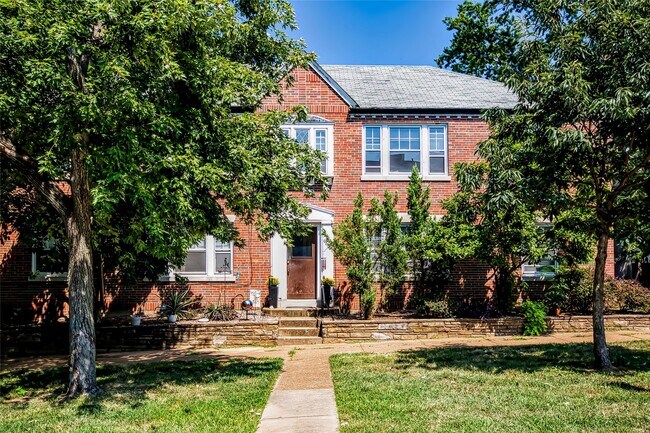 Building Photo - 6601 Alamo Ave