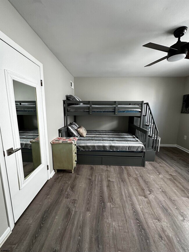 Building Photo - 1101 E Brigantine Ave