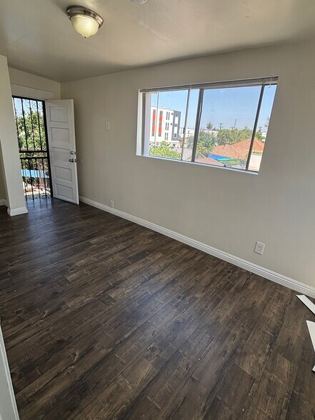 Bedroom 4 - 1581 1/2 W 36th Pl