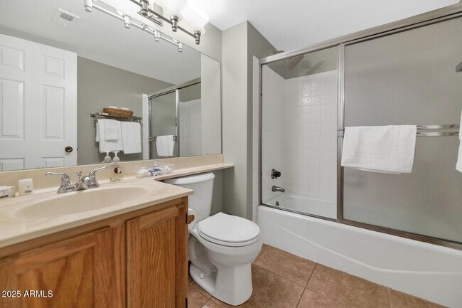 Building Photo - 9445 N 94th Pl