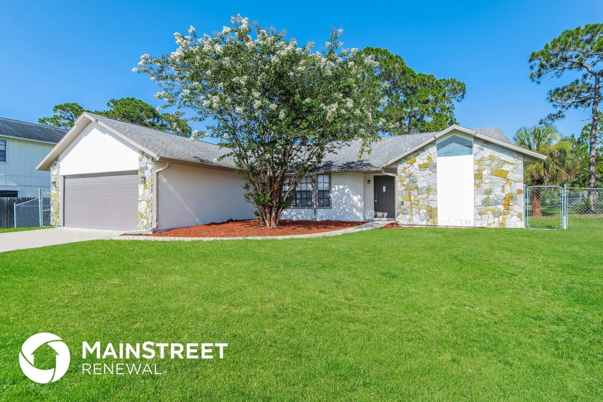 Building Photo - 707 Isar Ave NW