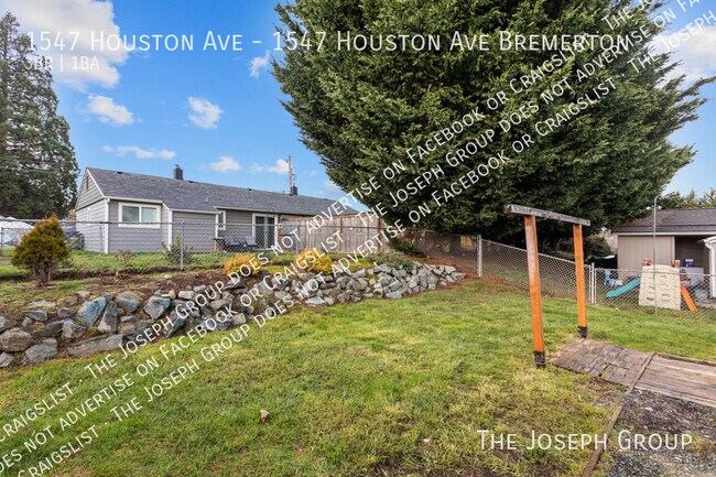 Building Photo - 1547 Houston Ave