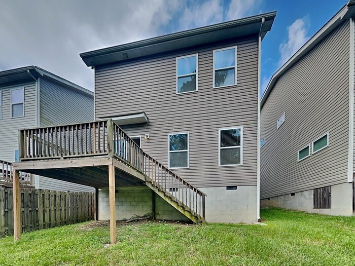 Building Photo - 394 Eagle Feather Loop