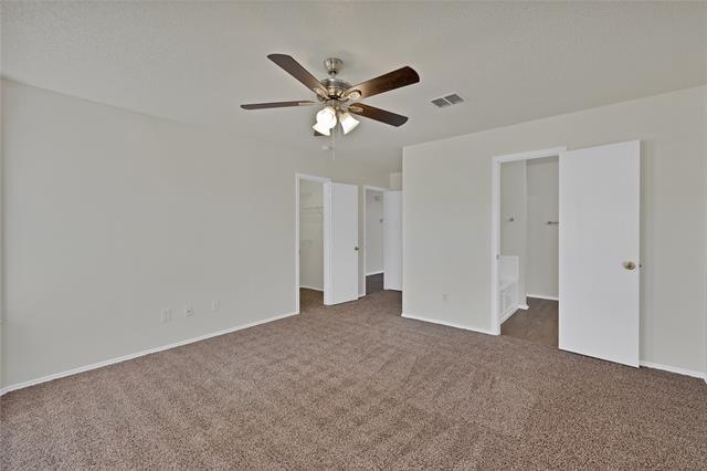 Building Photo - 2460 Mallory Ln