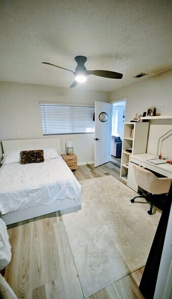 Building Photo - 4008 Ashford Green Pl