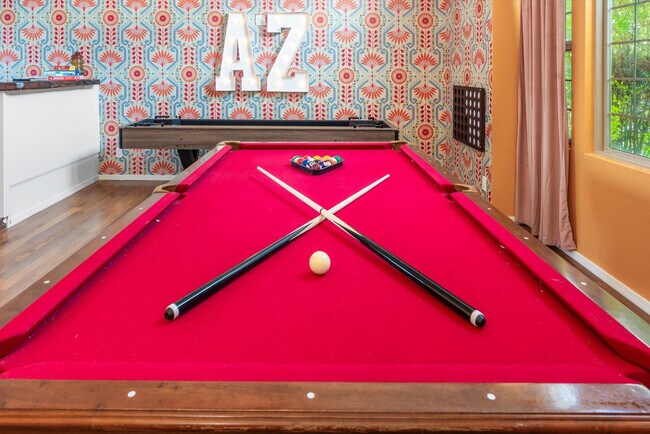 Building Photo - 7804 W Pershing Ave