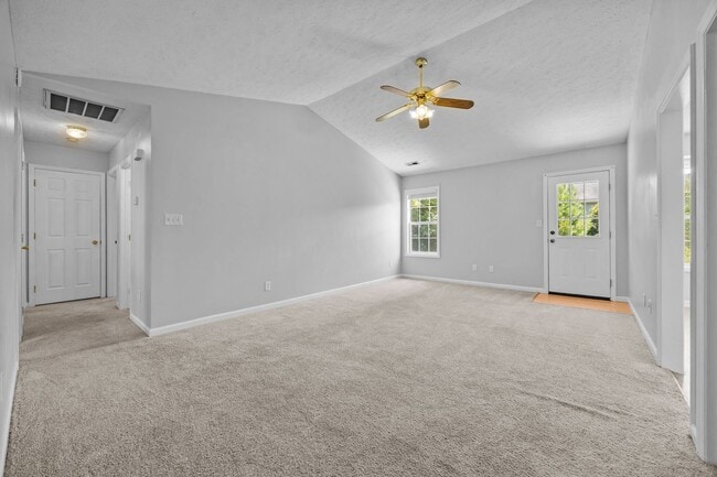 Building Photo - 3 bedroom 2 bathroom in Buies Creek!