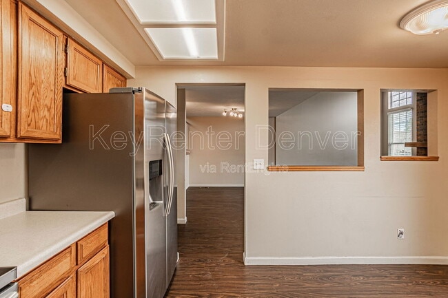 Building Photo - 14129 E Warren Pl