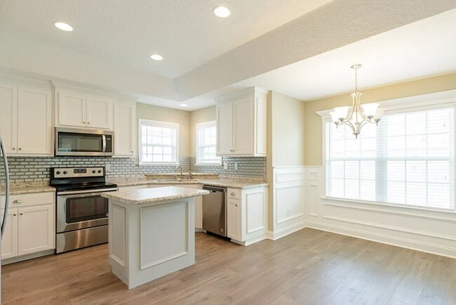 Building Photo - 4316 Summer Hill Pl