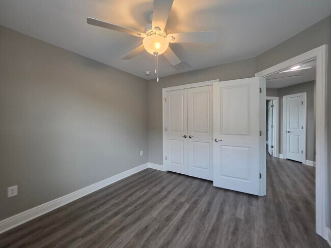 Building Photo - 2331 Hadleigh Hills Ct