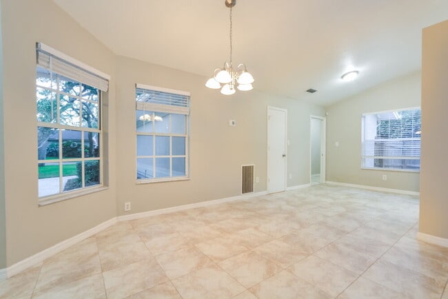 Building Photo - 378 Bahia Cir