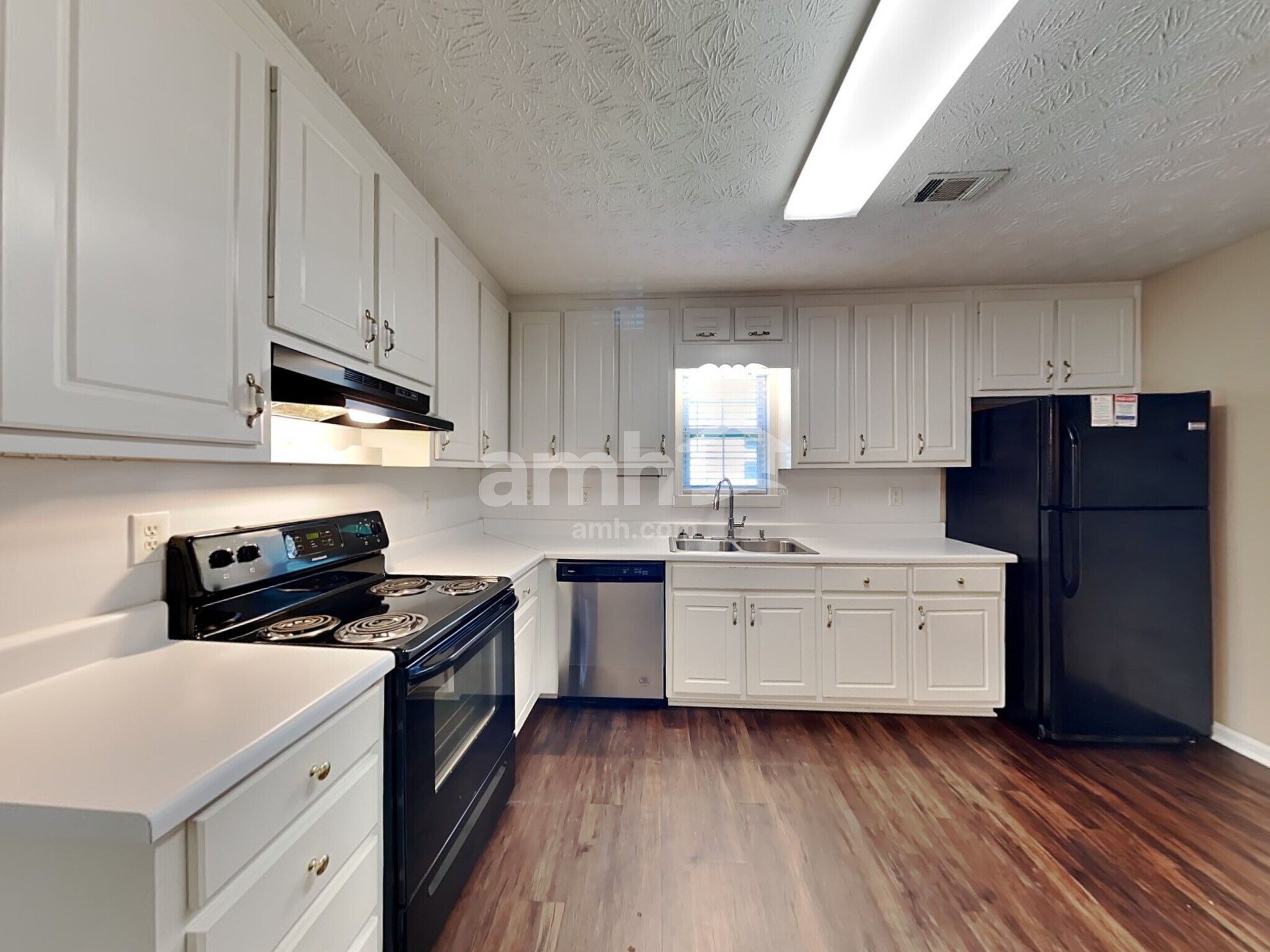 Building Photo - 311 Crosswalk Dr