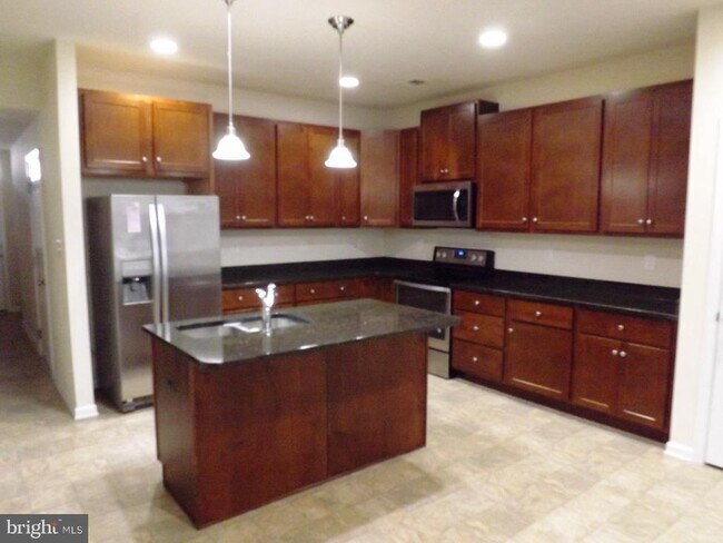 Building Photo - 104 Oflannery Ct