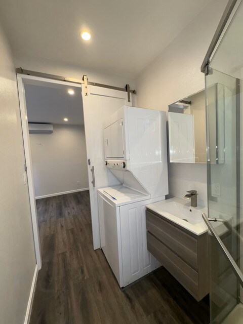 Building Photo - 538 Virginia St