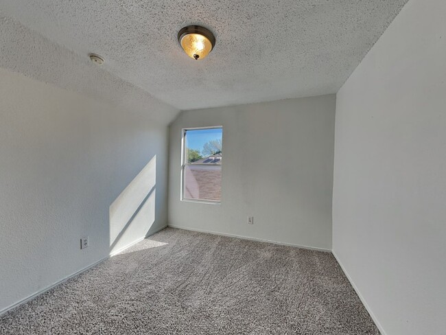 Building Photo - COME SETTLE HERE