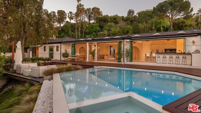 Building Photo - 3382 Scadlock Ln