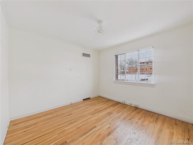 Building Photo - 943 Emerson St