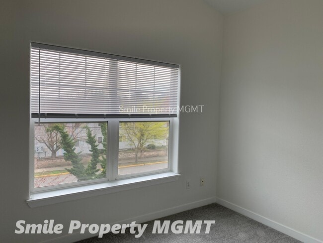 Building Photo - 11217 SE Causey Cir