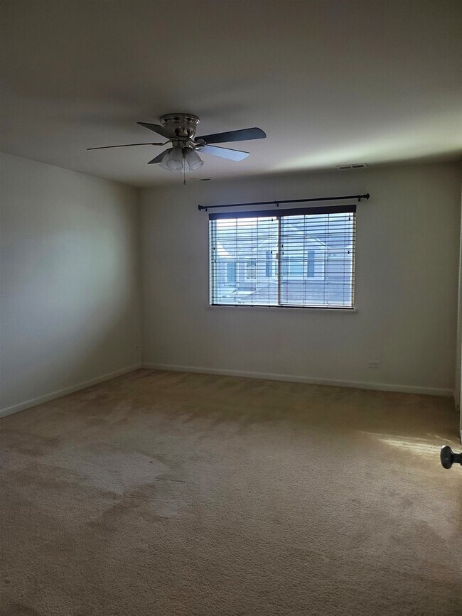 Building Photo - 10070 Cummings St