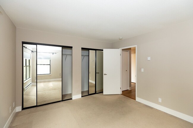 Building Photo - Waterfront living at The Shores in Richmond