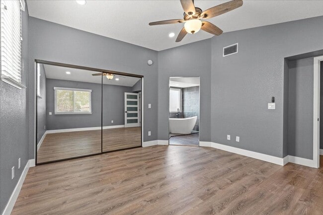 Building Photo - 3201 Ventana Hills Dr