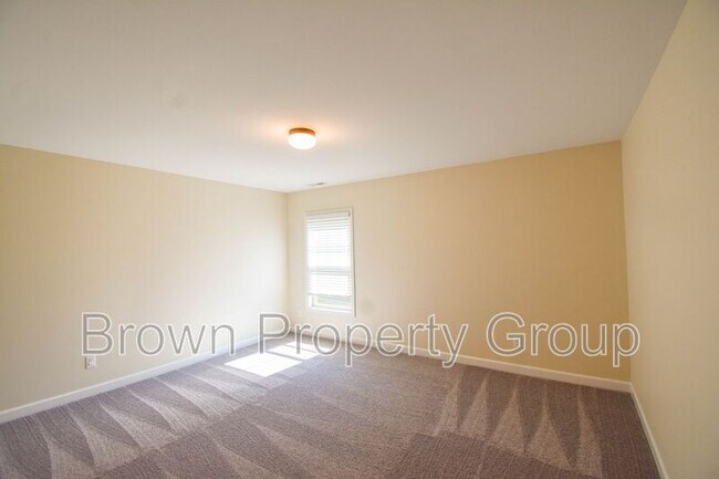 Building Photo - 76 Lumina Ct
