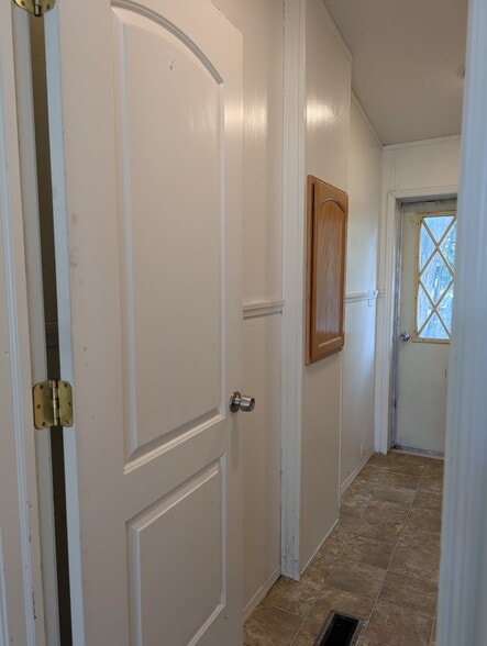 Building Photo - 1144 W Aspen Park Cir