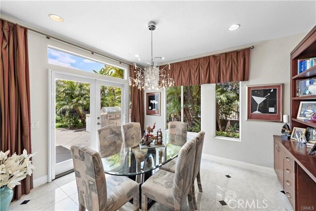 Building Photo - 25606 Stratford Pl