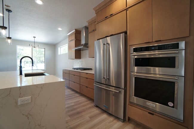 Building Photo - 3020 Virga Lp