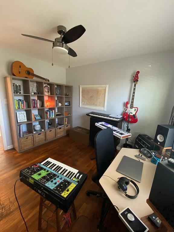 Building Photo - 1804 Adina St