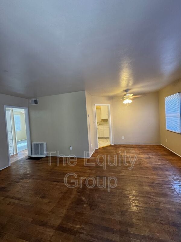 Building Photo - 702 N Jacob St