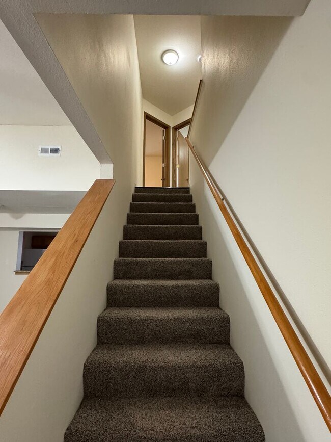 Building Photo - 1412-1414 Greensboro Dr.