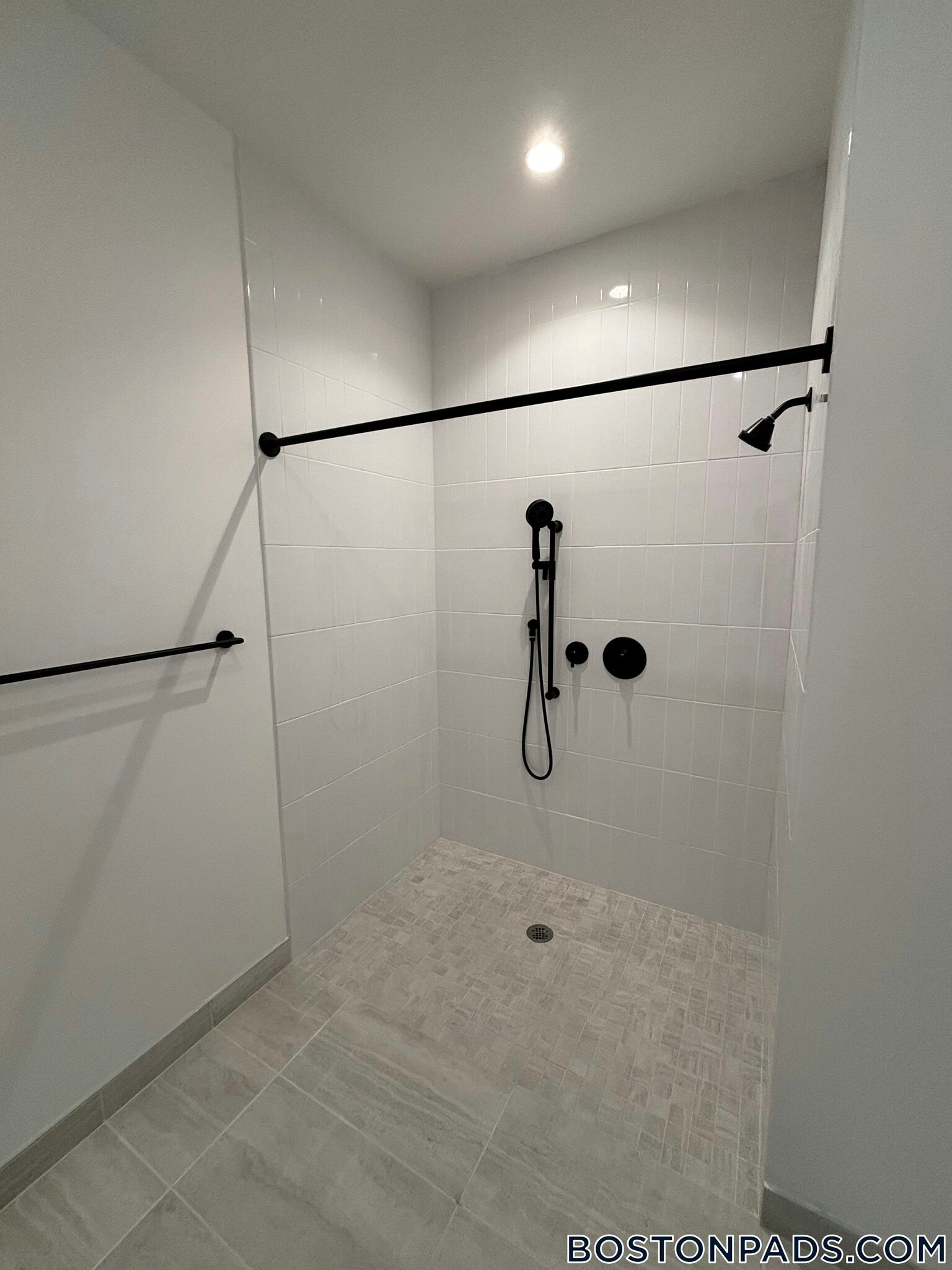 Building Photo - 199 Gardner St