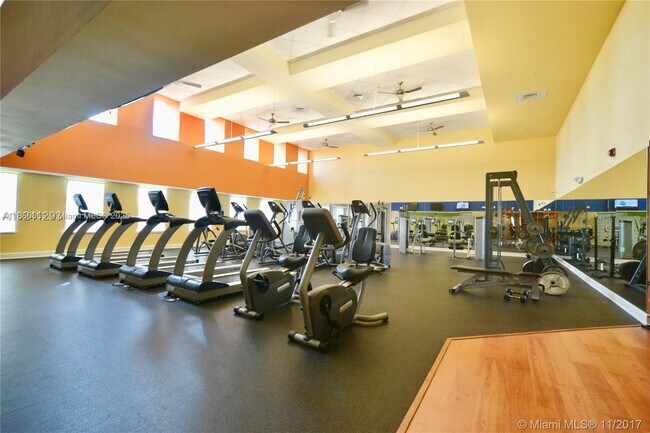 Building Photo - 7350 SW 89th St