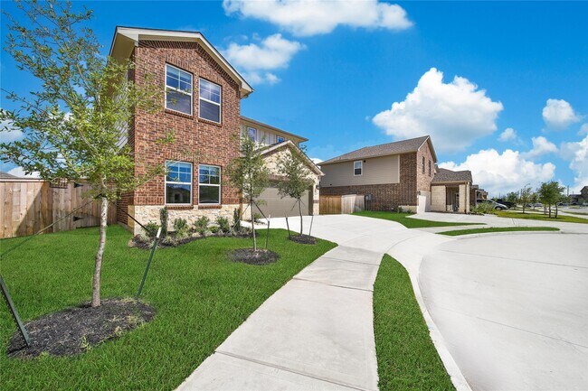 Building Photo - 12107 Willow Holw Ln