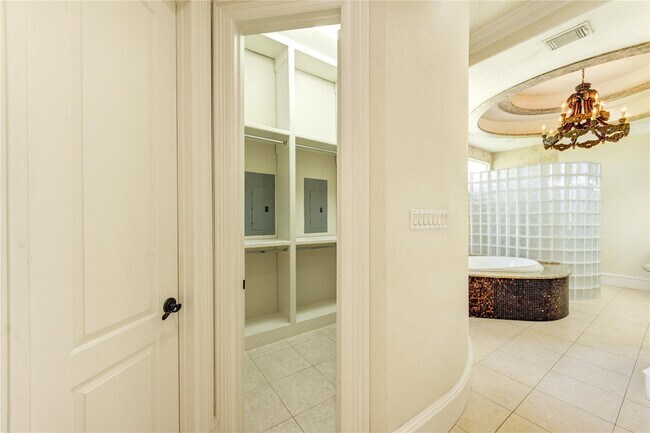 Building Photo - 4011 Westerdale Dr