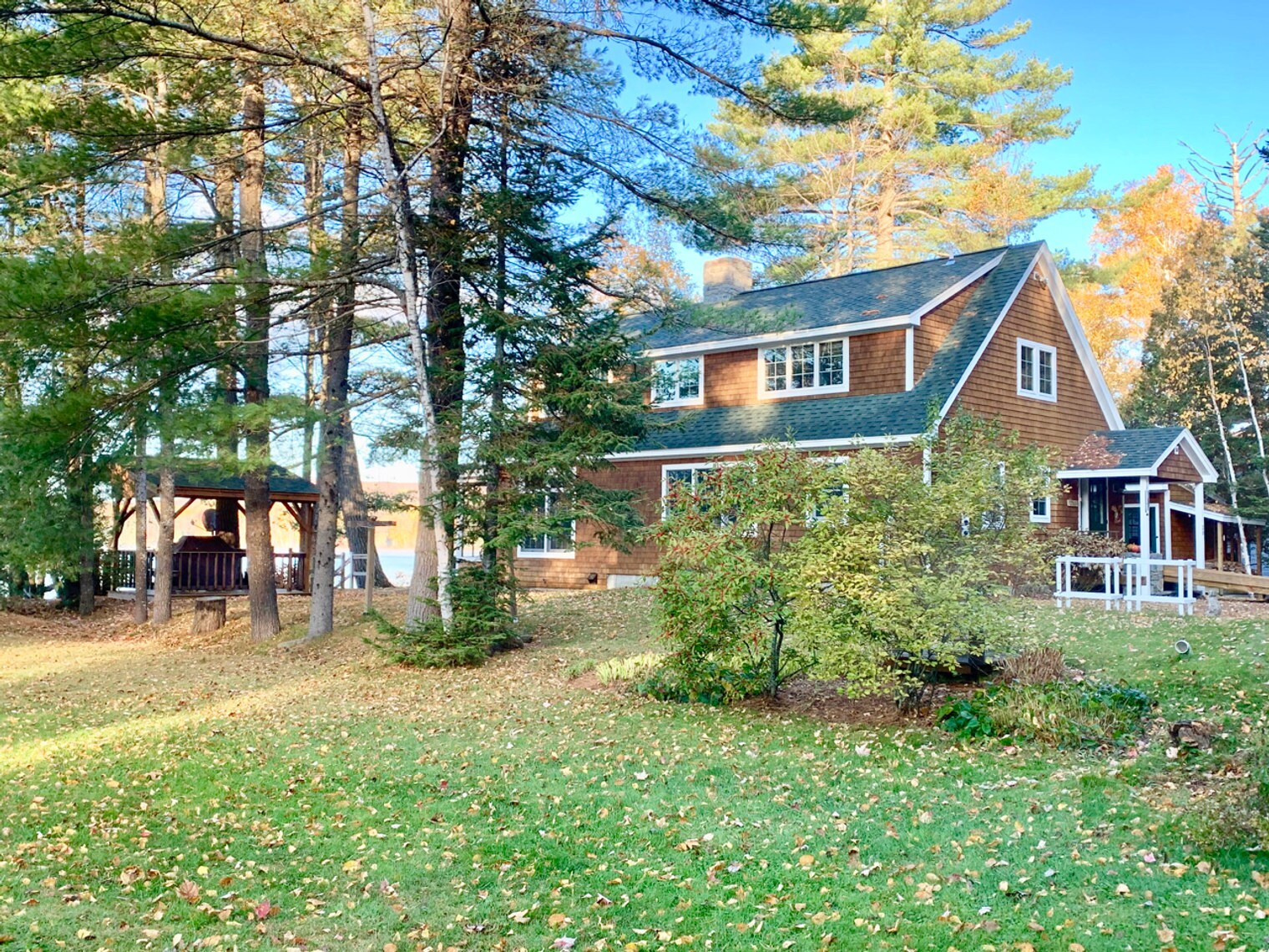 Building Photo - 30 Memory Ln