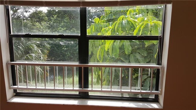 Building Photo - 4541 W McNab Rd