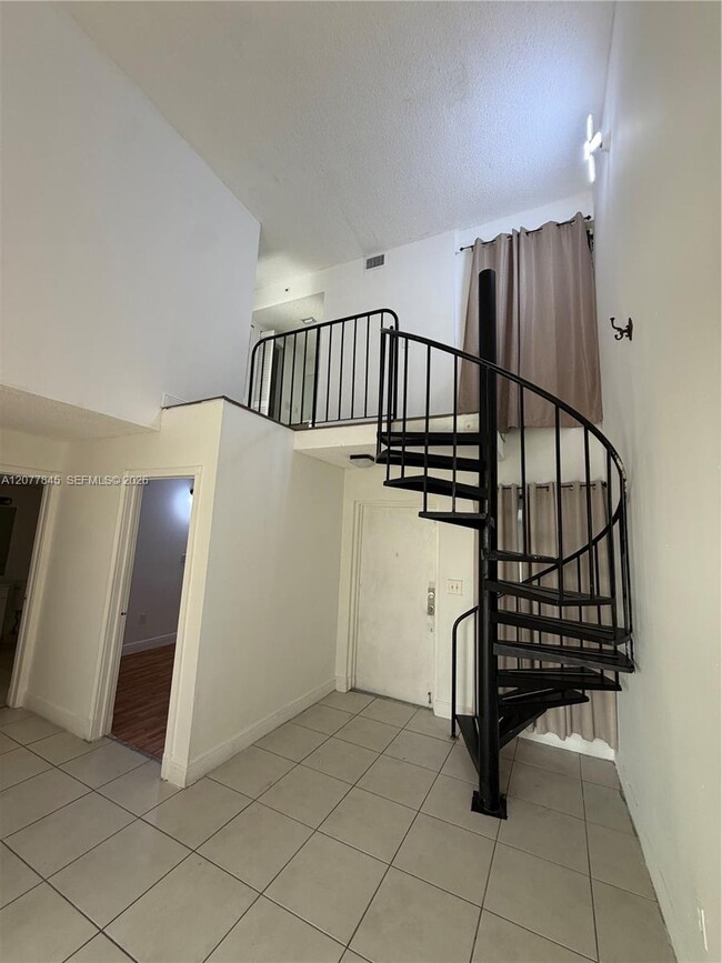 Building Photo - 8335 SW 152nd Ave