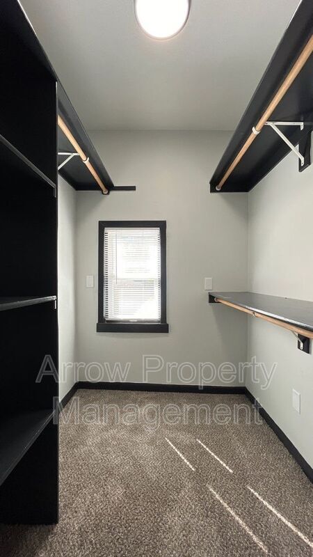 Building Photo - 1535 S 22nd St