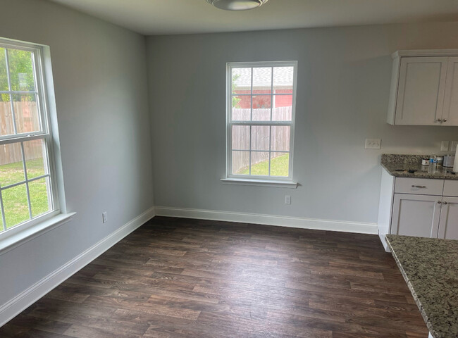 Dining room - 4755 Rill Loop